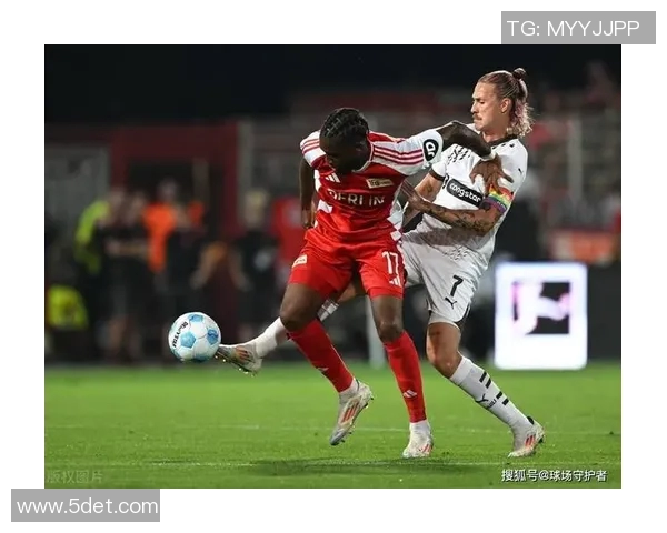 勒沃库森遭遇客场挑战，不敌RB莱比锡，1-2失利败北
